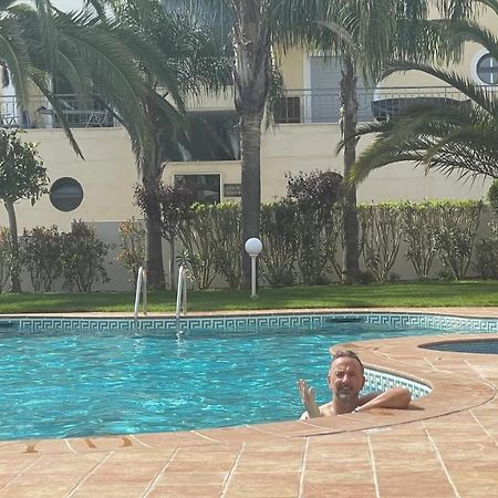Amazing 2 Bedroom Apartment Near Beach With Pool Лагос Екстериор снимка